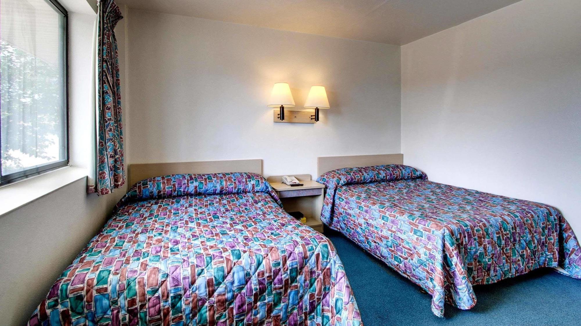 Quality Inn & Suites Des Moines Airport Ngoại thất bức ảnh