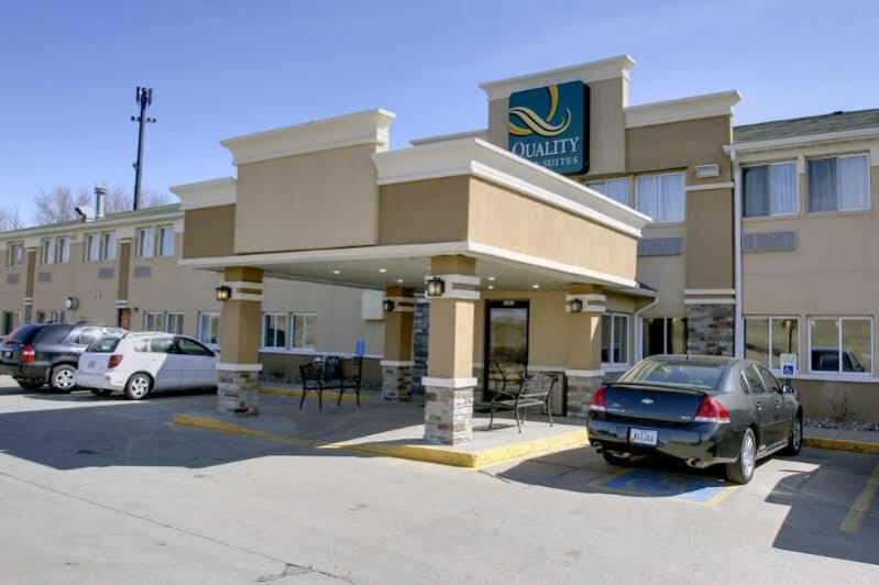 Quality Inn & Suites Des Moines Airport Ngoại thất bức ảnh